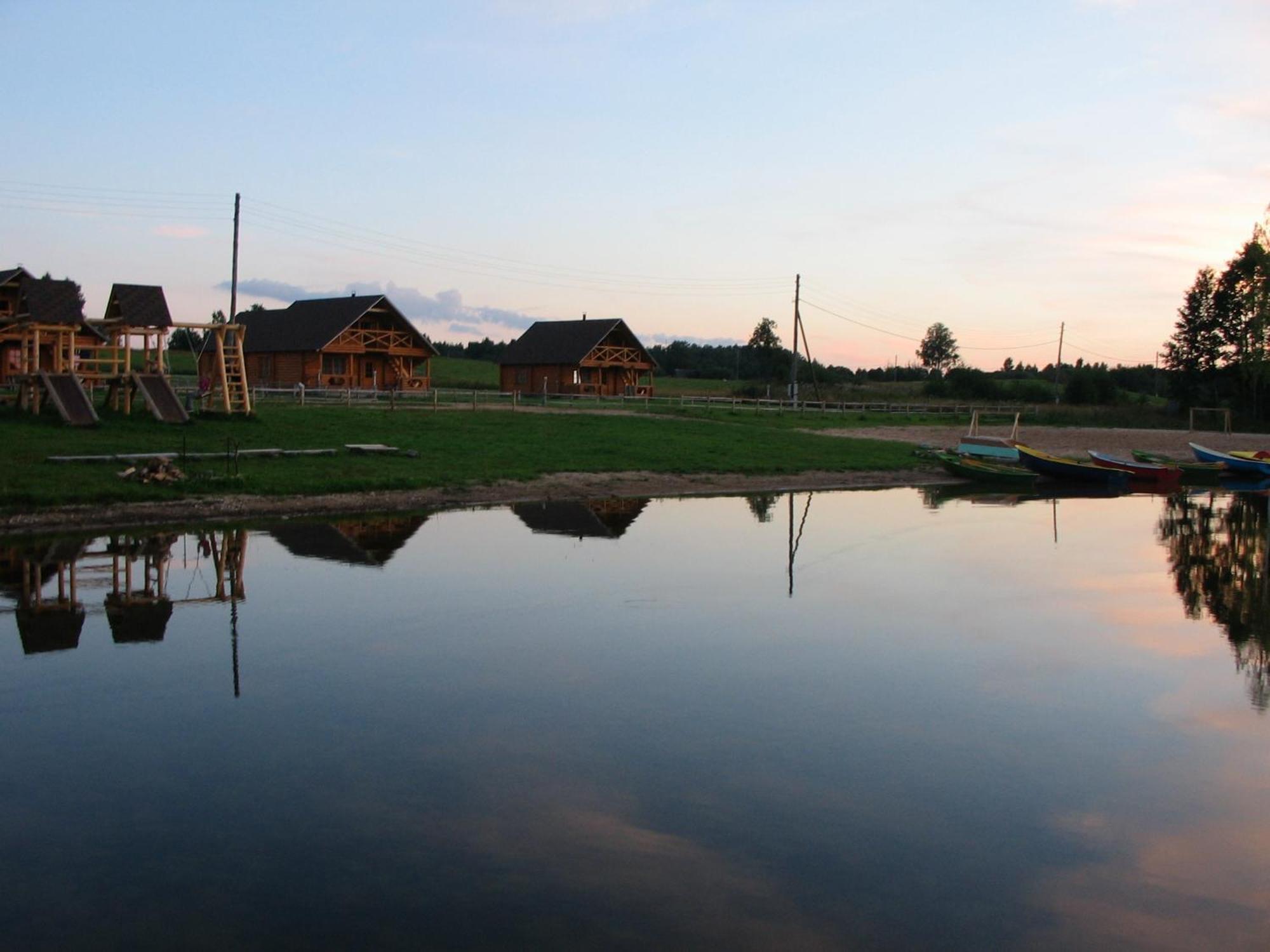 Guest House Zirga Smaids Kušneri Esterno foto
